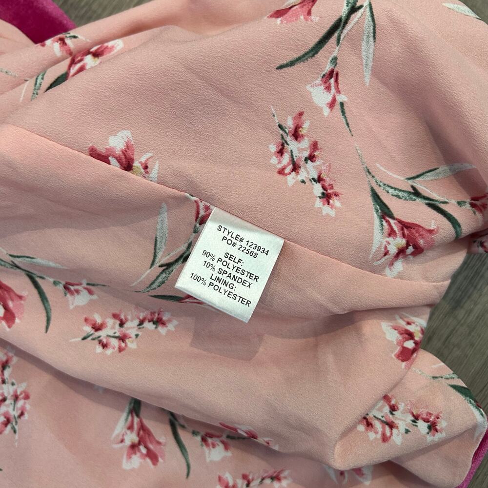 Skies Are Blue Curvy, Ruched 3/4 Sleeves Hot Pink Velvet Blazer size 1X - Picture 6 of 7